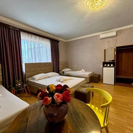 Styopa Hotel Yerevan Exterior photo